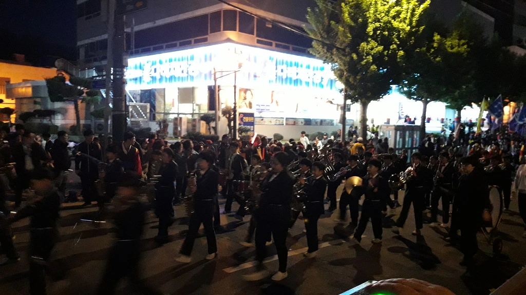 992B5E4E5AED04FC07458A