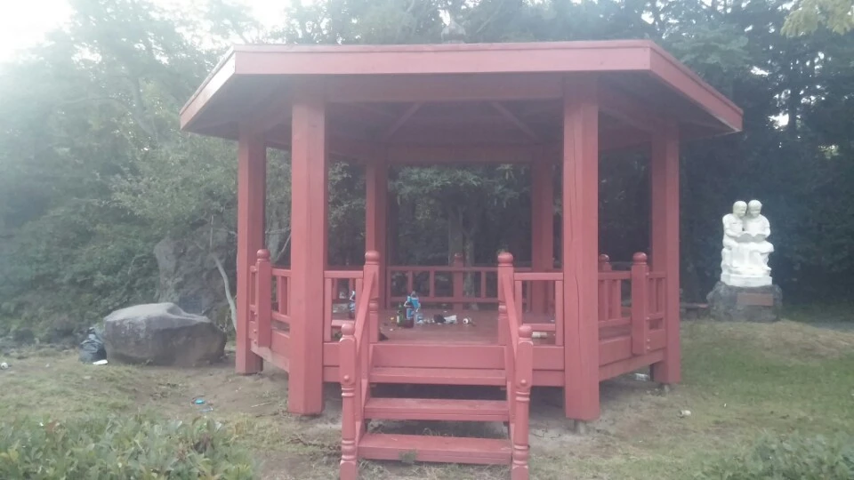 27624D4A57CF7B9332B576