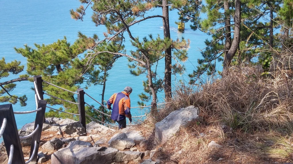 99A4103A5ABB56F121FEA0