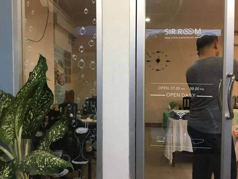 IMG_7488.JPG?type=w773