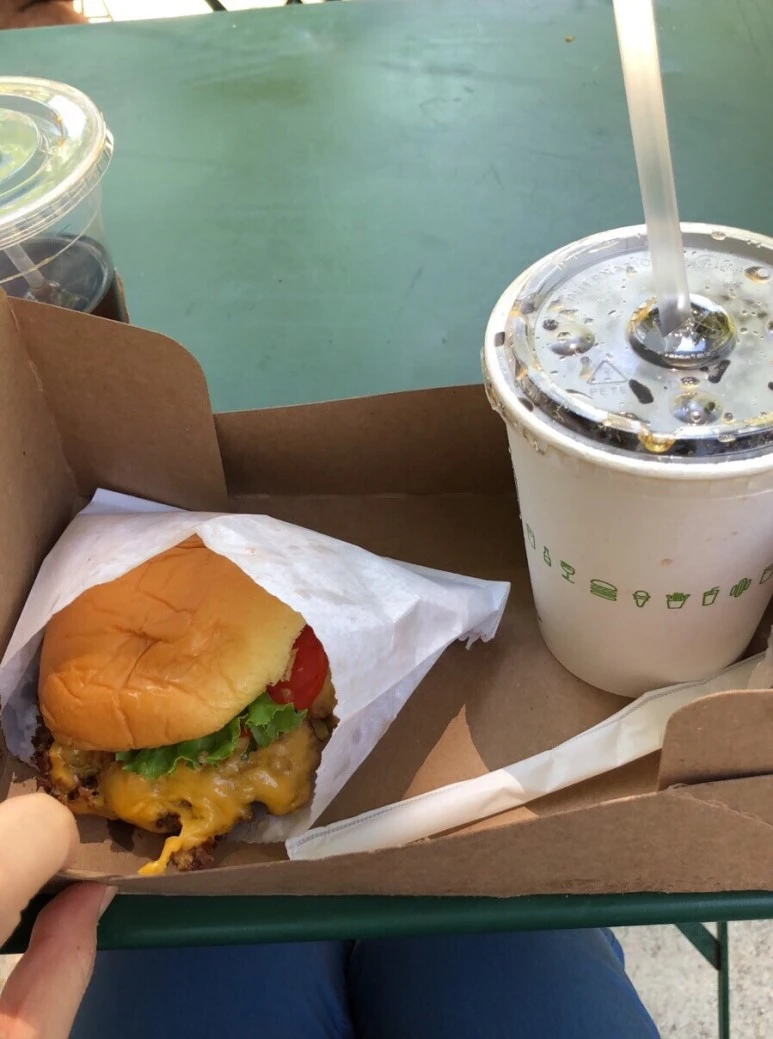 output_2729531180.jpg?type=w773