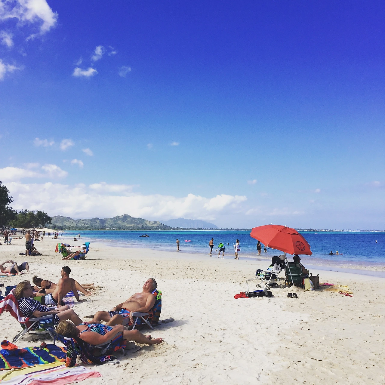 1.싸울까 눈치 보느라 즐기지 못했던 카일루아 비치.JPG