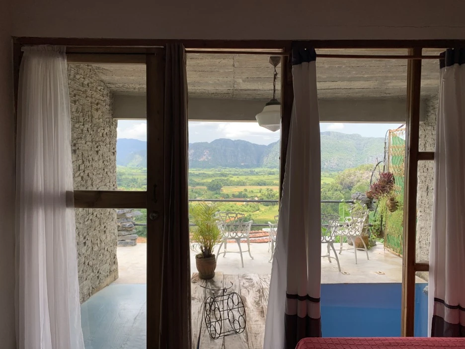 IMG_1750.jpg?type=w1