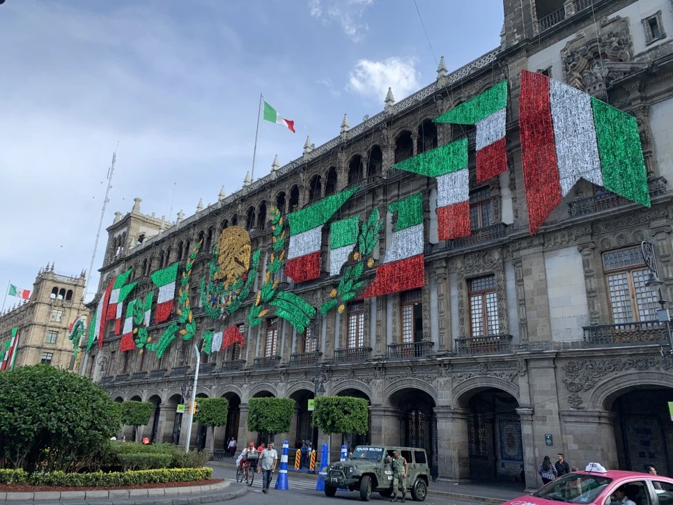 IMG_1527.jpg?type=w966