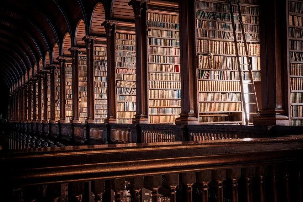 Long_Room_Shelves.jpg?type=w966