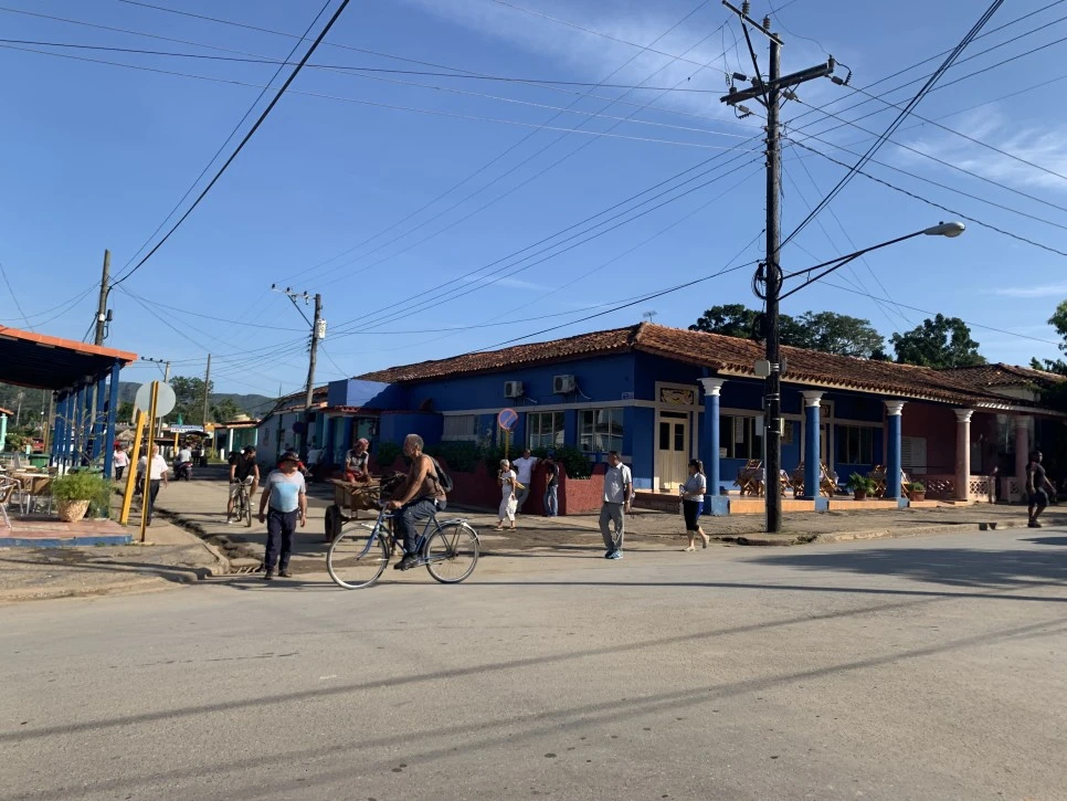 IMG_1935.jpg?type=w966