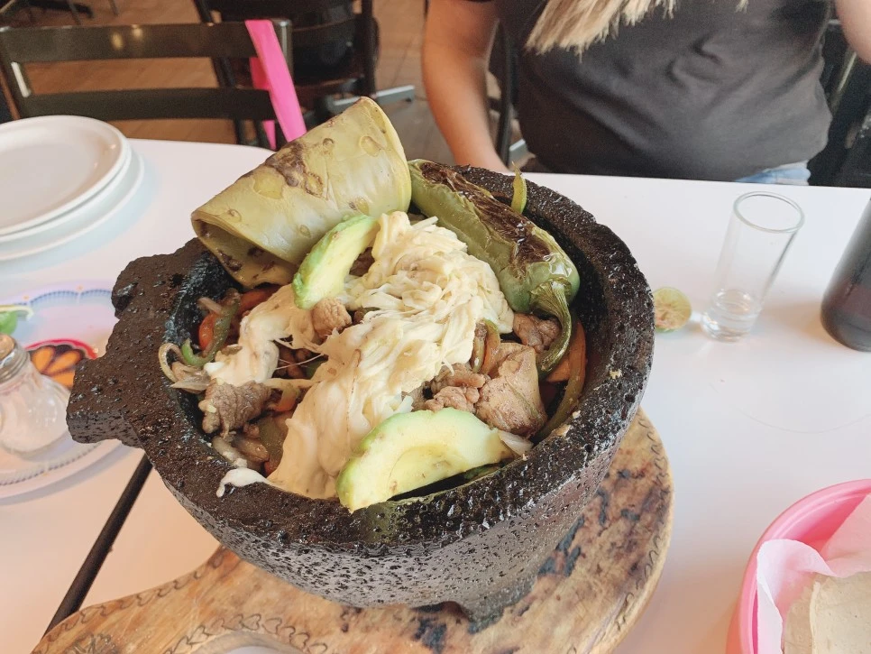 IMG_1558.JPG?type=w966