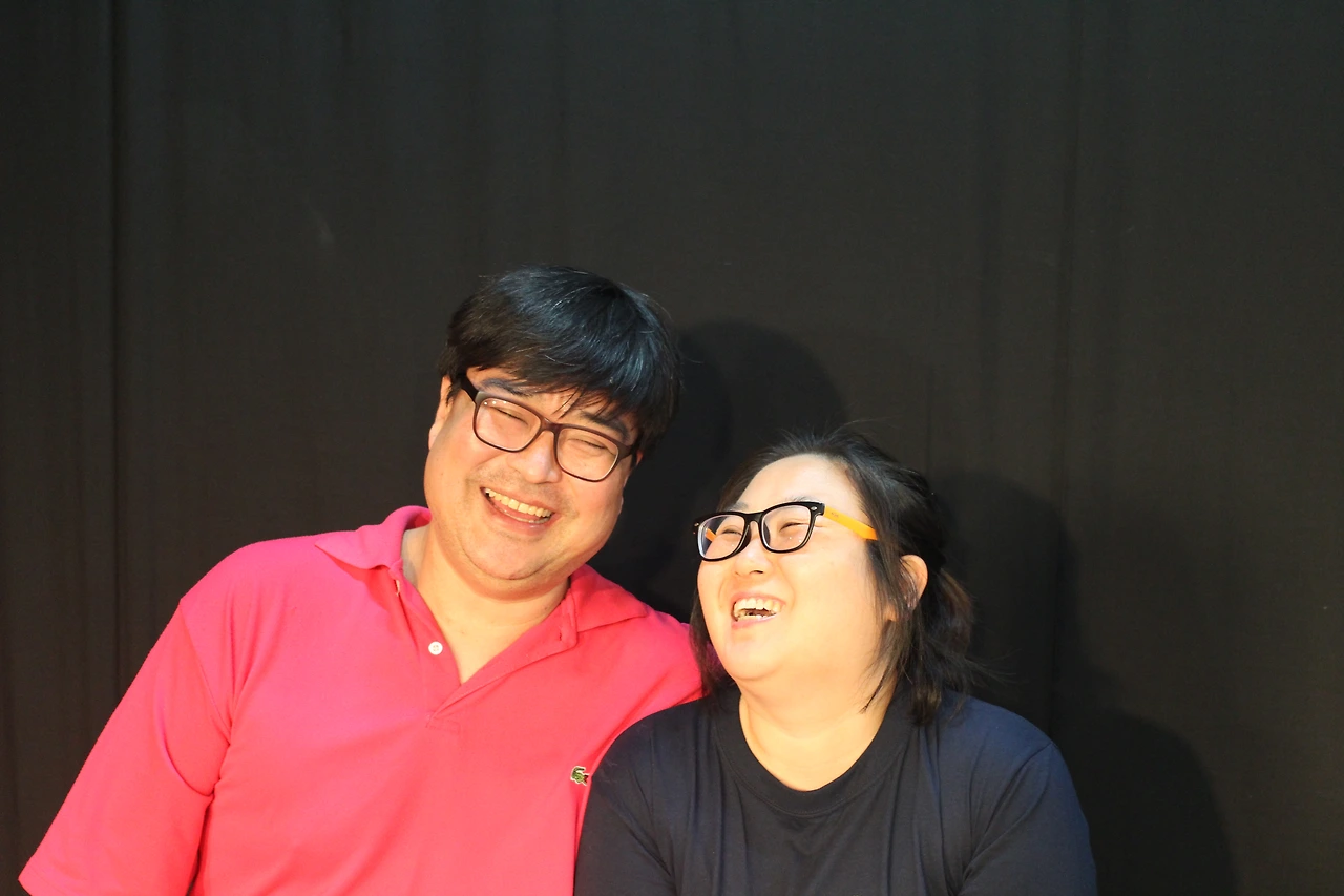 소극장 하다 (문구용).JPG