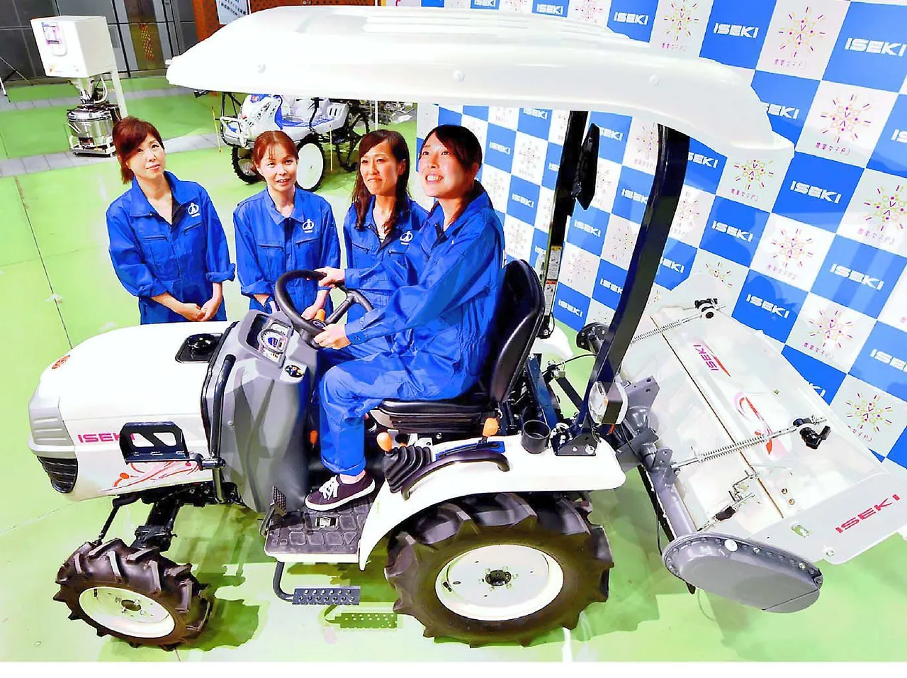 K-し ろプチ여성트랙터.jpg