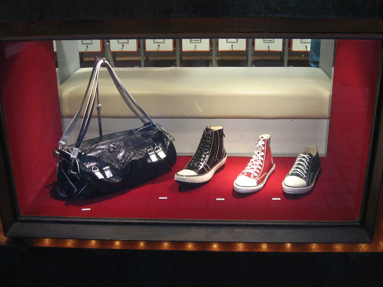 궁금한 매장1-4.JPG