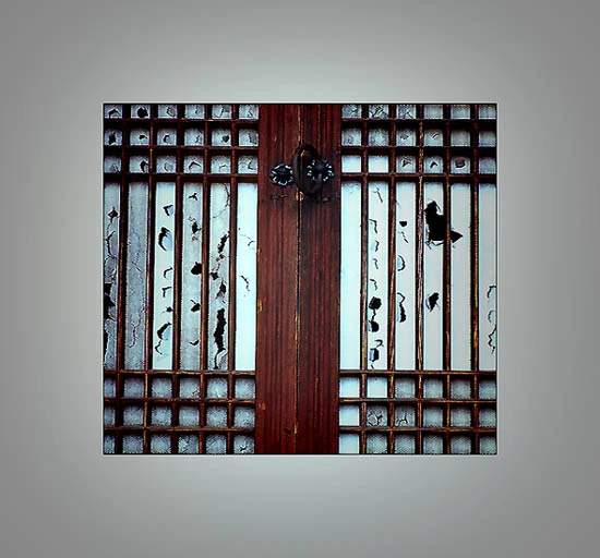 구멍난 창호지2.jpeg