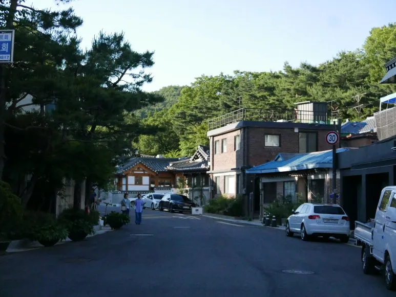 L1070444.JPG?type=w773