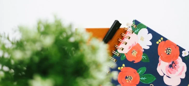 Brand-making_elena-putina-WuSzNJpys_4-unsplash.jpg?resize=728%2C333&ssl=1