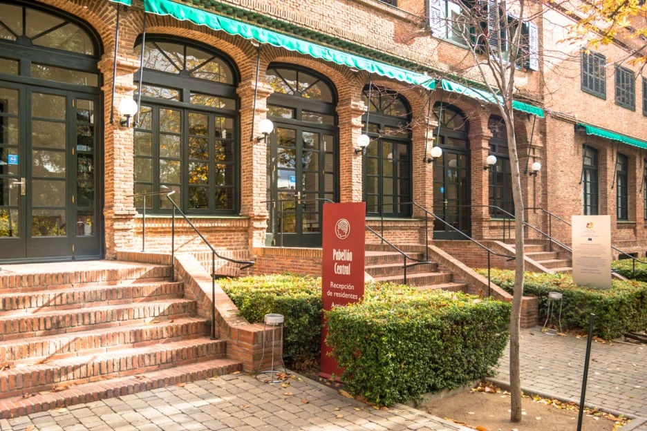 RYU_Blog2017_1201_Madrid-5.jpg?type=w1