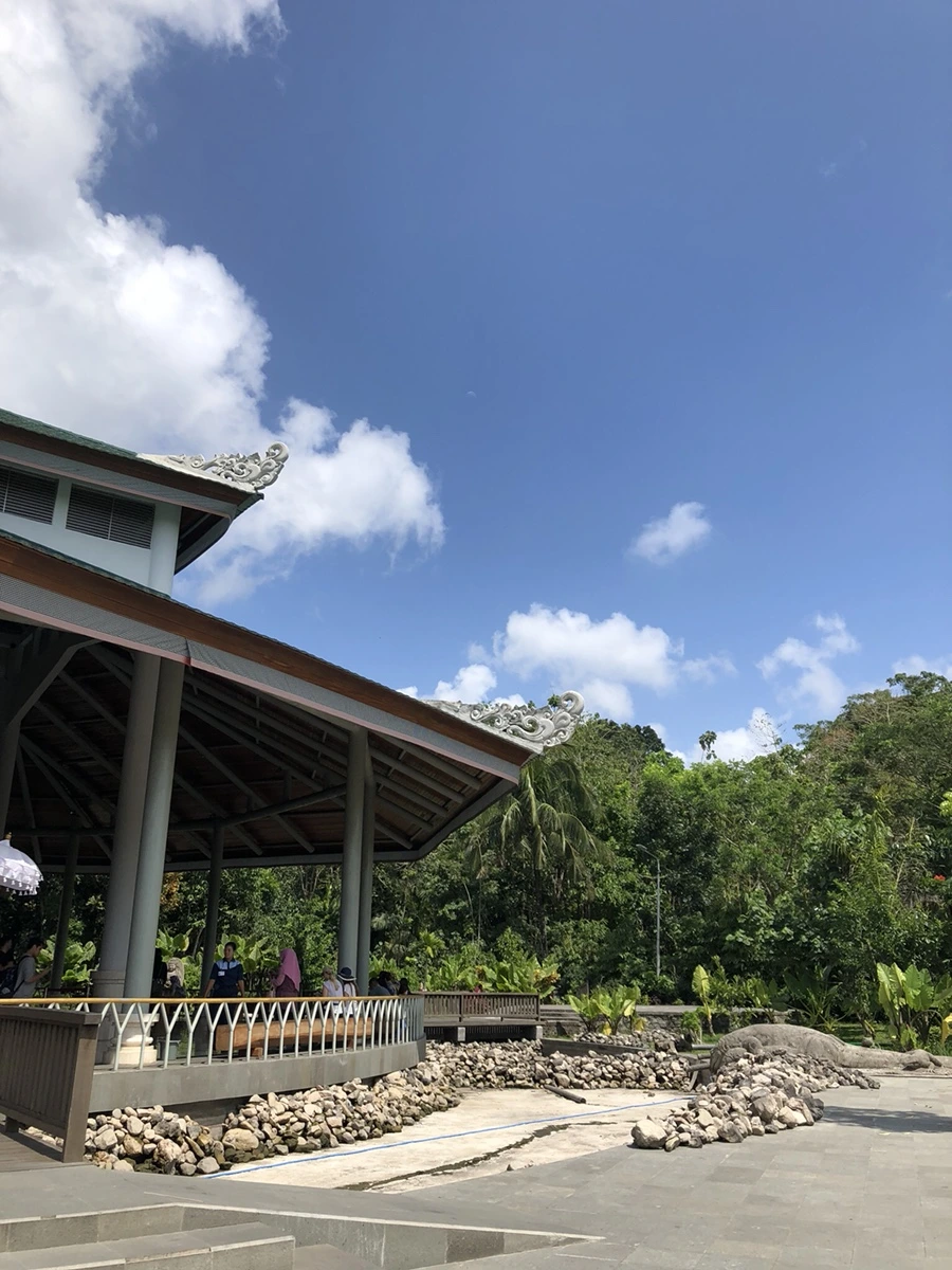 IMG_1281.jpg?type=w966