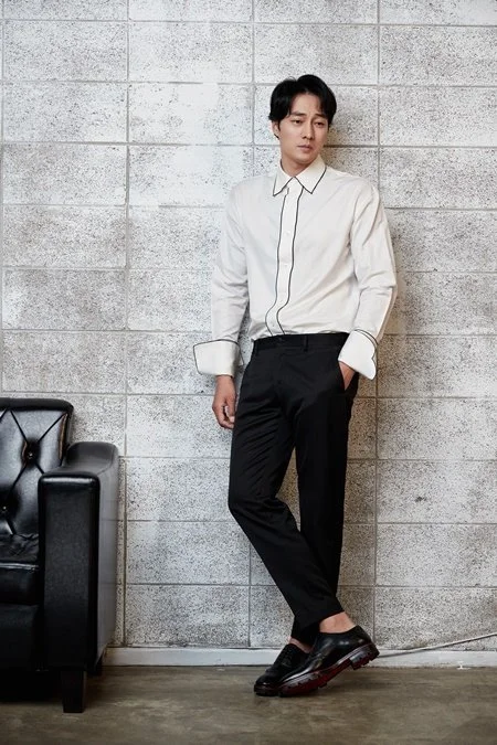 02-0144.jpg?type=w1200