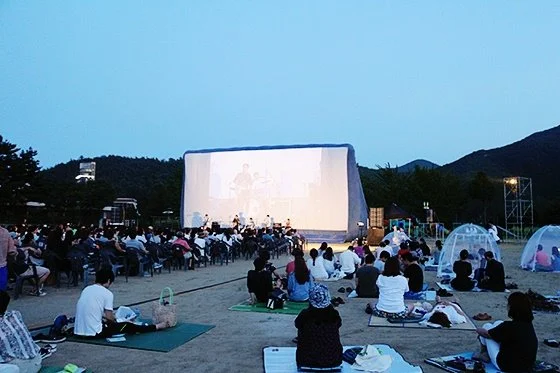 15927_48706_2033.jpg?type=w1200