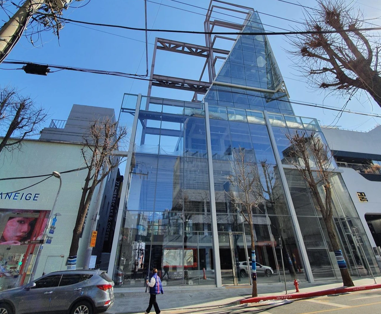 이웨스 가로수길.jpeg