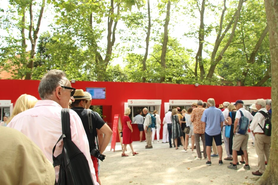 IMG_9403.jpg?type=w1