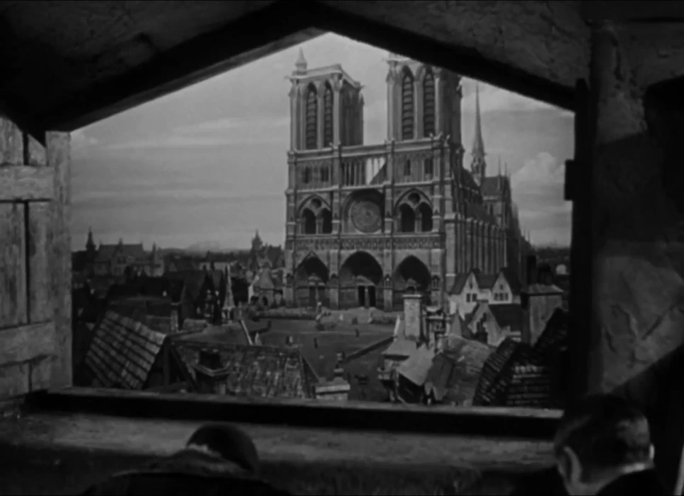 The.Hunchback.of.Notre.Dame.1939.1080p.BRRip.x264-Classics.mkv_20181123_000426.490.jpg?type=w966