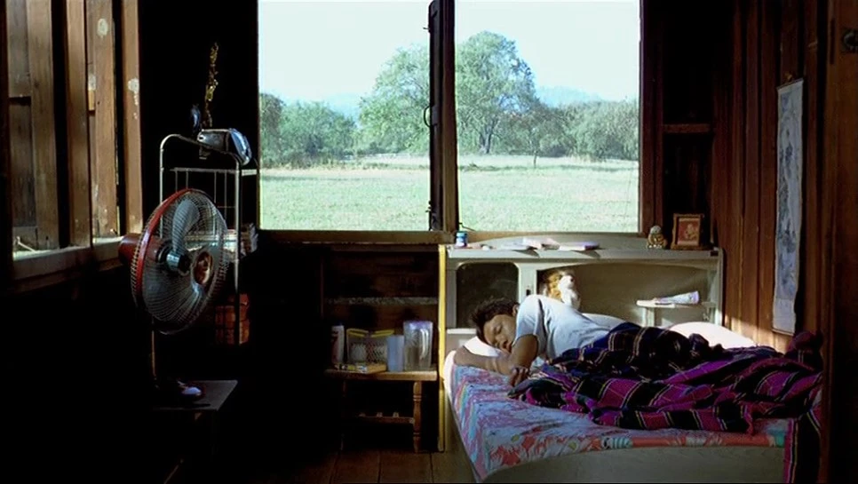 Sud.Pralad.AKA.Tropical.Malady.2004.DVDRip.x264.mkv_20190107_203851.985.jpg?type=w966