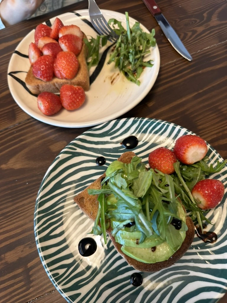 EEE4BA61-822F-4847-9ED1-BE5412B857AF_1_105_c.jpeg?type=w1