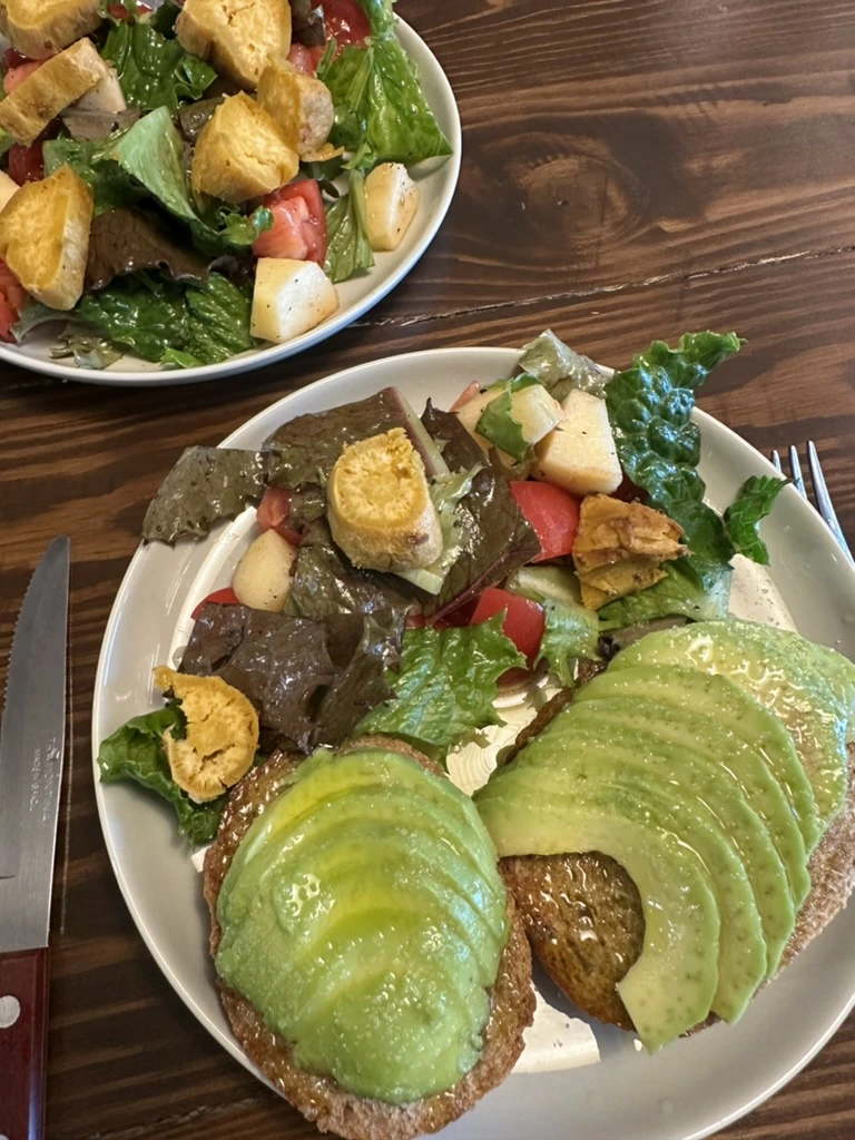 F9181B91-2909-4063-9EEC-B50FC0E6CEDB_1_105_c.jpeg?type=w1