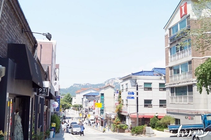 21323B4155ABE26C042118