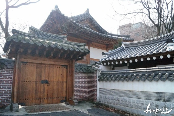 2515D93A55ABE2990C6E25