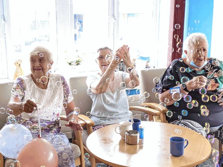 Heywood.gif?format=750w