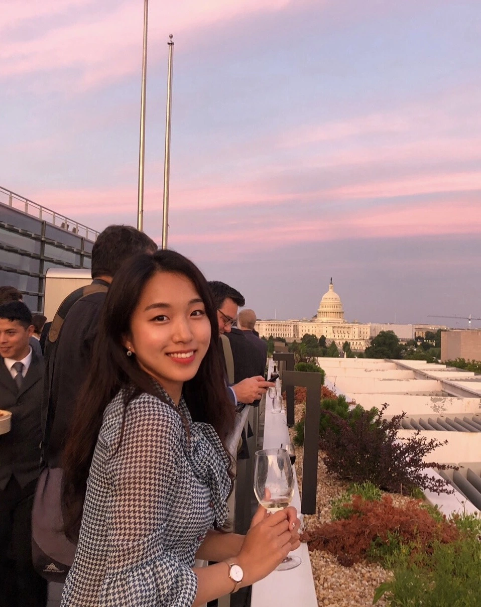 8부_2 부모님 옷장.jpeg