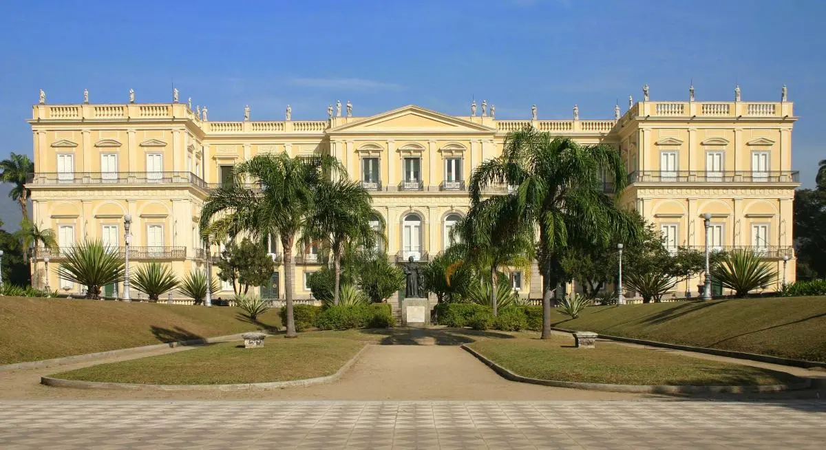 Fachada-Museu-Nacional-alta-qualidade.jpeg