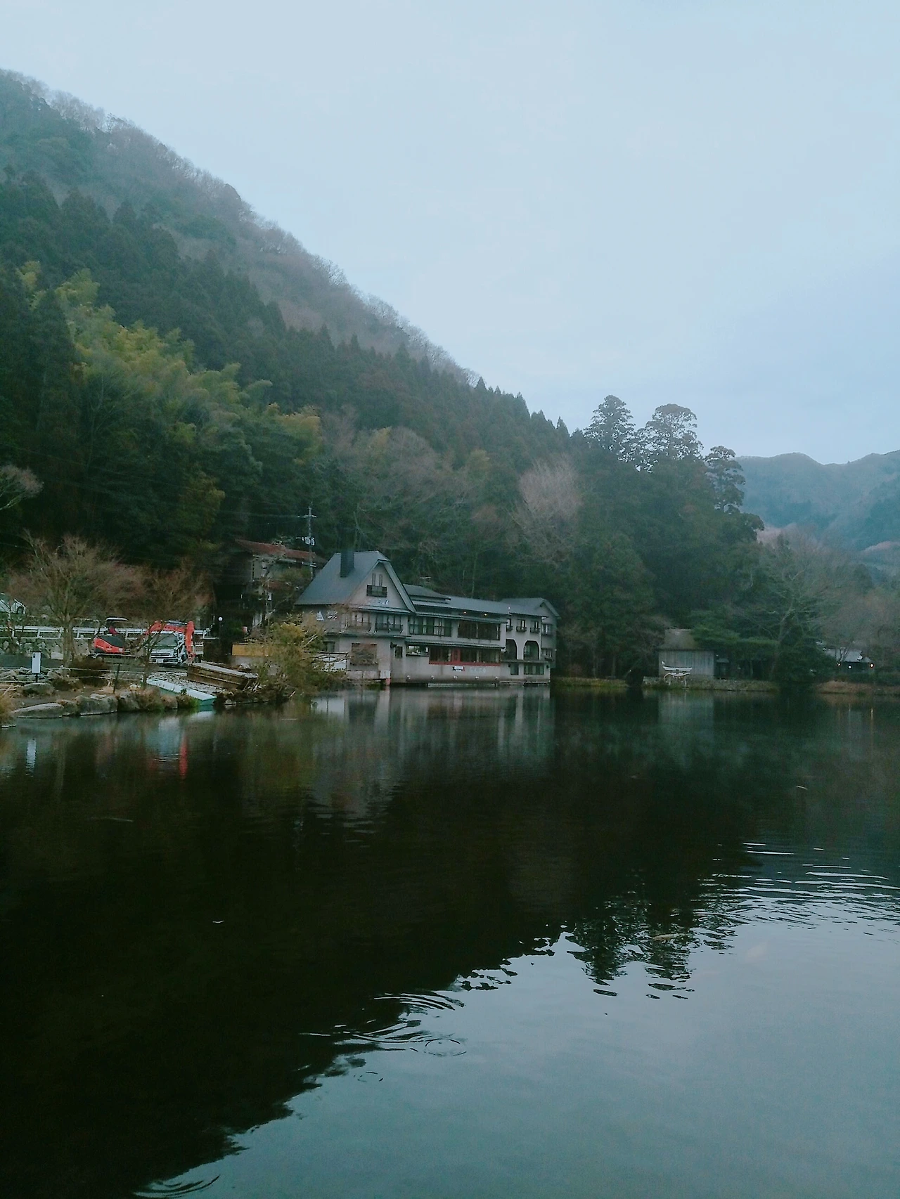 9956EA4B5A66C9960619ED