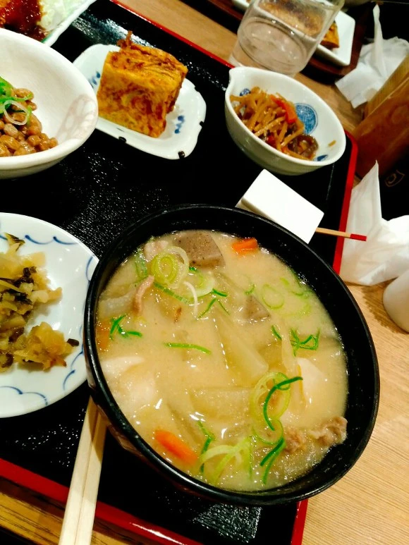 99A3234F5A66B21D1D3951