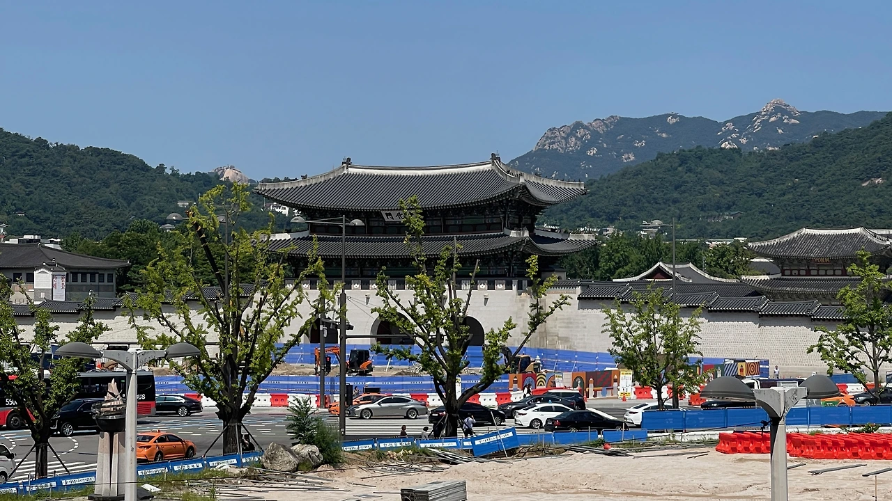 230901 광화문 월대 공사 현장 - 4.jpeg