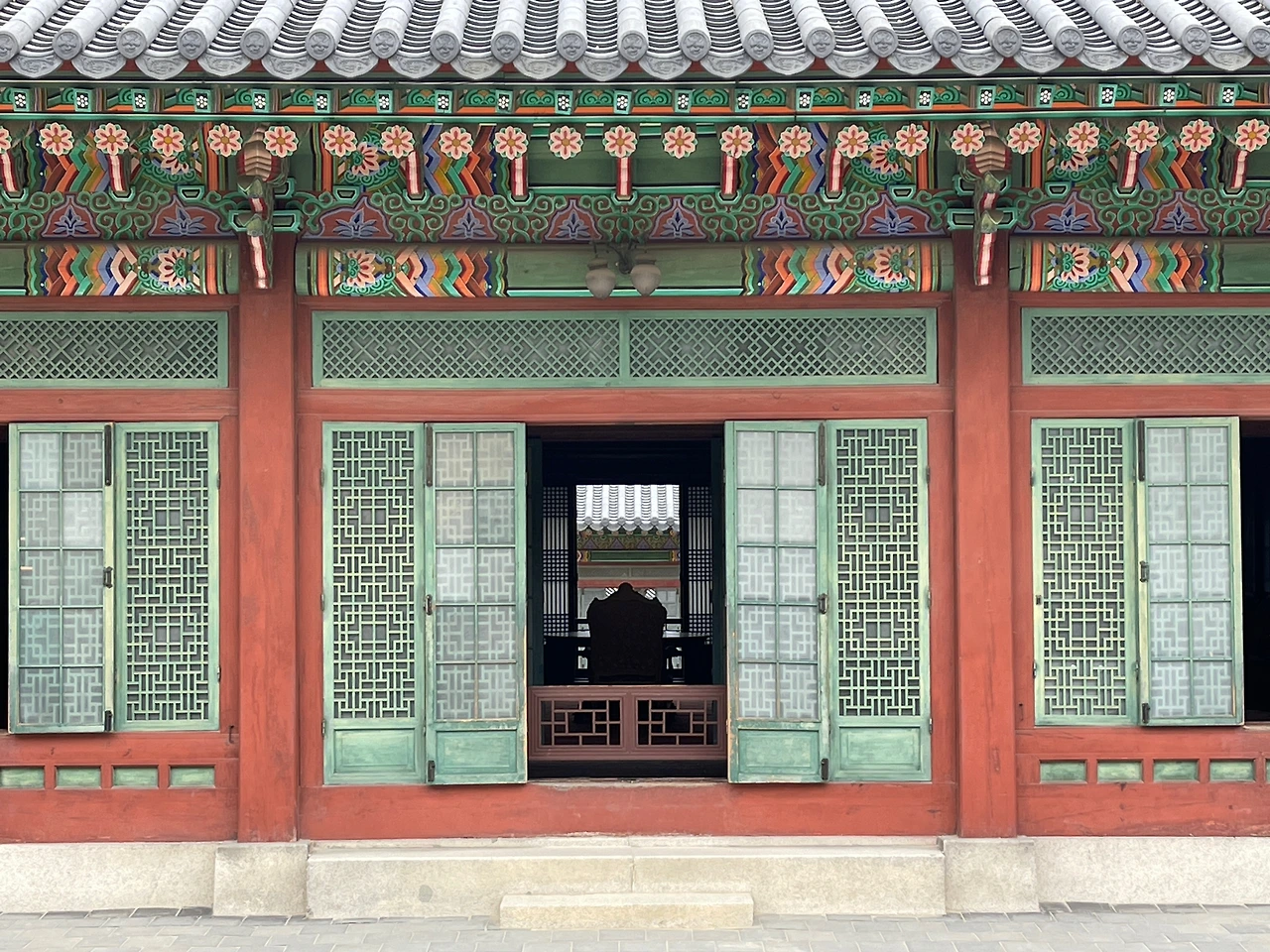 220323 창덕궁  희정당 뒤에서 앞02.jpeg