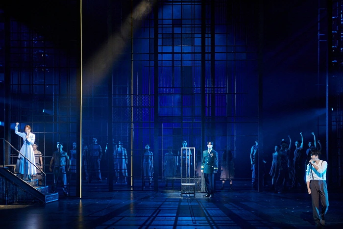 %EB%AE%A4%EC%A7%80%EC%BB%AC_%EC%97%90%EB%B9%84%ED%83%80_%EA%B3%B5%EC%97%B0_%EC%82%AC%EC%A7%84_%EC%97%90%EB%B0%94_%ED%8E%98%EB%A1%A0_%EC%97%AD_%EC%9C%A0%EB%A6%AC%EC%95%84,_%EC%B2%B4_%EC%97%AD_%EB%AF%BC%EC%9A%B0%ED%98%81,_%ED%9B%84%EC%95%88_%ED%8E%98%EB%A1%A0_%EC%97%AD_%EA%B9%80%EB%B0%94%EC%9A%B8.jpg?type=w773