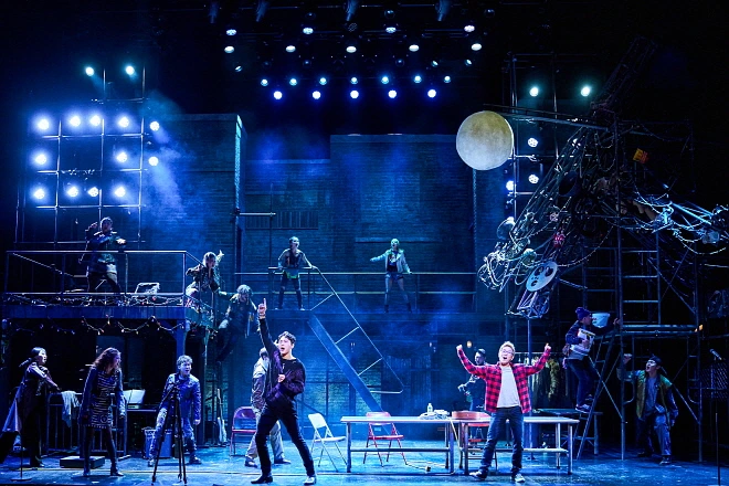 2023%EB%AE%A4%EC%A7%80%EC%BB%AC%EB%A0%8C%ED%8A%B8_Rent_%EB%A1%9C%EC%A0%80(%EC%9E%A5%EC%A7%80%ED%9B%84),_%EB%A7%88%ED%81%AC(%EC%A0%95%EC%9B%90%EC%98%81)_%EC%99%B8.jpg?type=w773