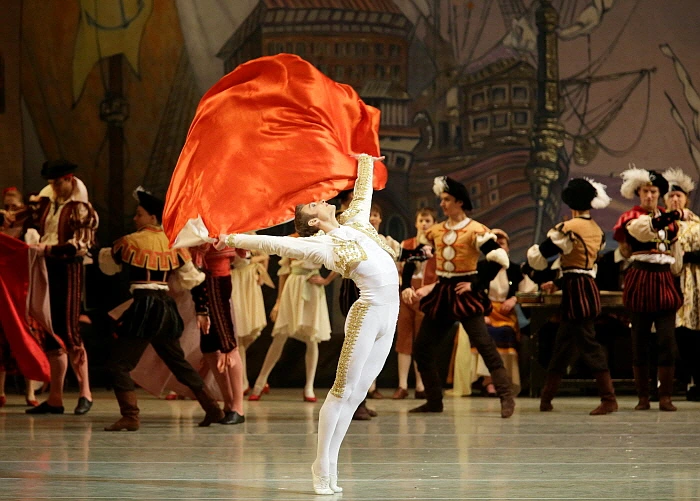 Alexander_Sergeev_in_Don_Qixote_by_Natasha_Razina_%E2%93%92_State_Academic_Mariinsky_Theatre_%283%29.jpg?type=w773