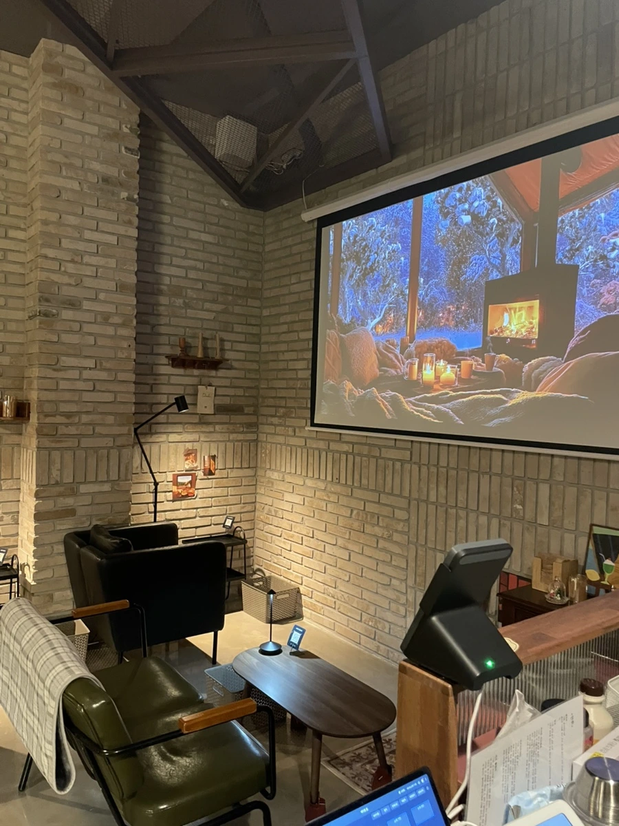 IMG_6836.jpg?type=w966