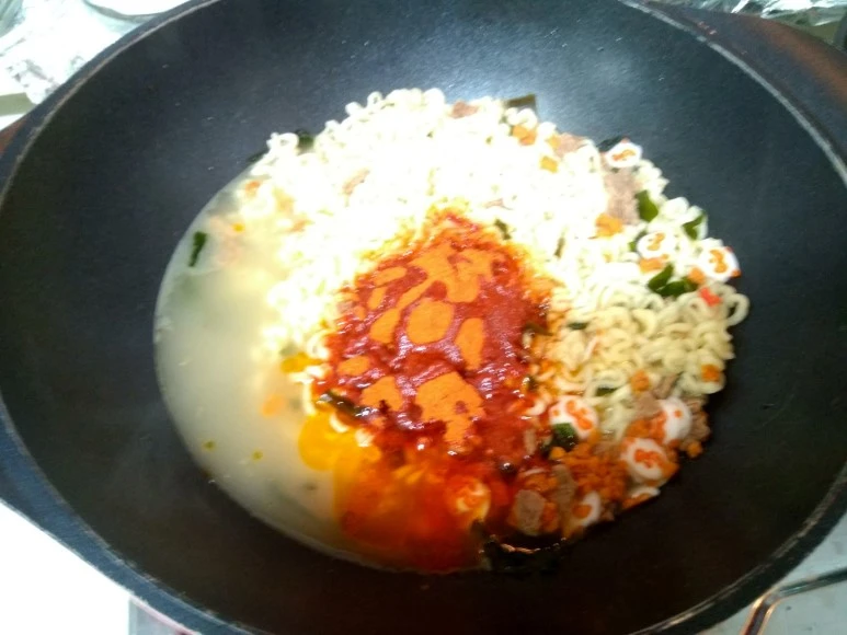 IMG_20170304_231543_HDR.jpg?type=w773