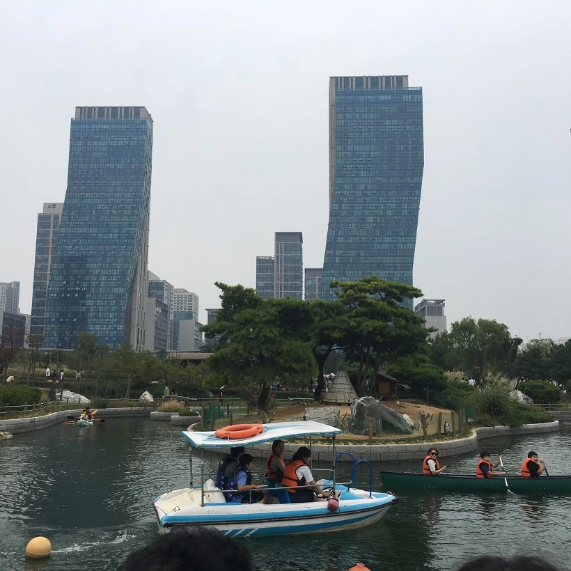 2324C63957DBF1B910923D