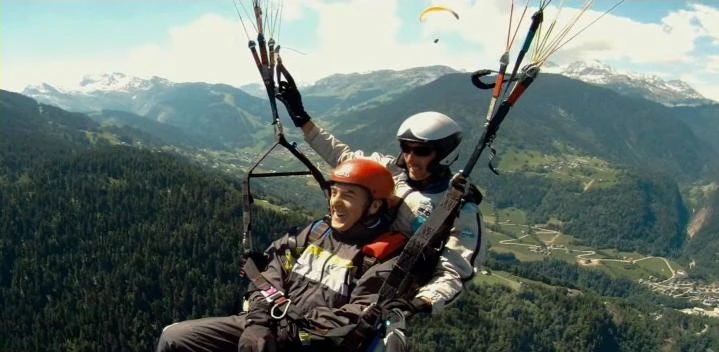 movie_image.jpg?type=m886_590_2