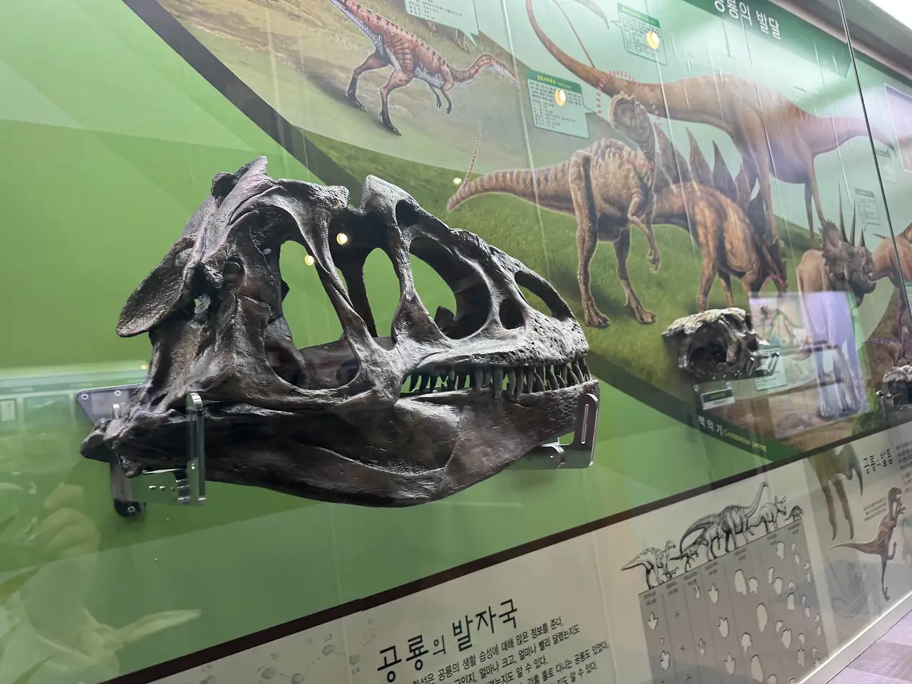 img.jpg?credential=yqXZFxpELC7KVnFOS48ylbz2pIh7yKj8&expires=1759244399&allow_ip=&allow_referer=&signature=VOoNFS3UCp8%2FFH83DZdxxtzNSFY%3D