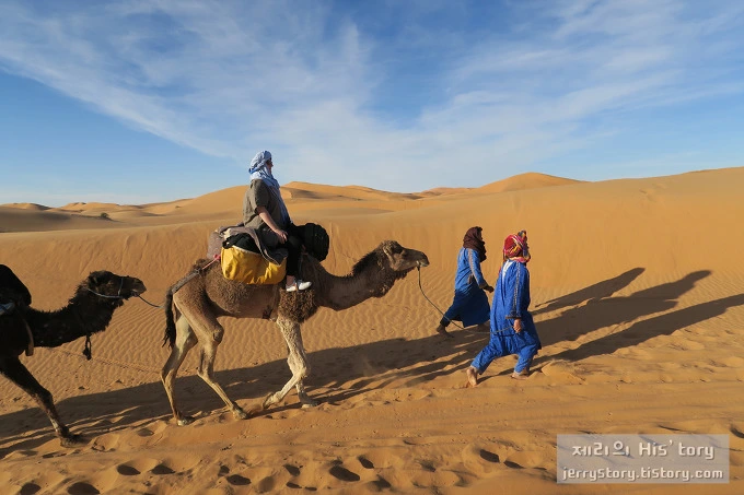 22448A45570138712400CA