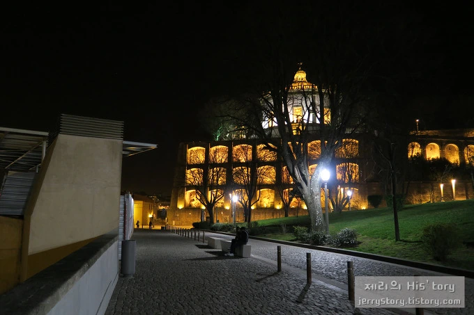 274EFB3C5598E70625FD8F