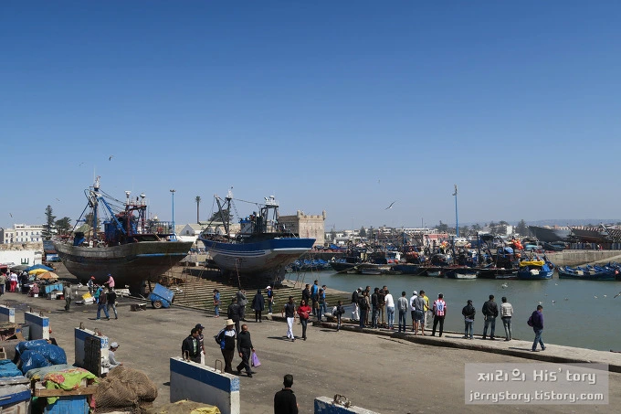 24033050572519B7289223