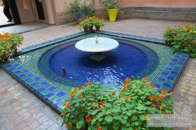 2273103C57387EE2356D42