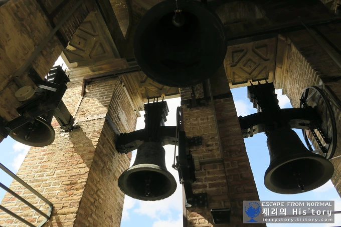 233DEA4E579DE6C11B6B1B