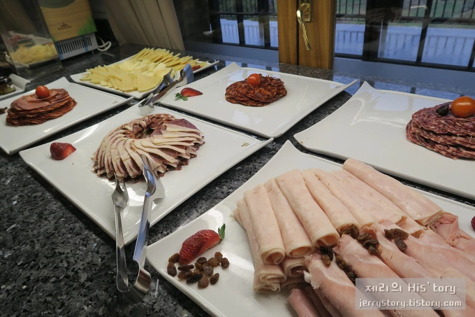 2772533557B89A0F11AF12